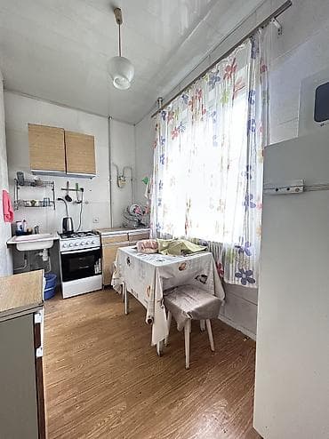 Кыймылсыз мүлк: 1 бөлмө, 35 м², 105-серия, 4 кабат, Косметикалык ремонт — 2