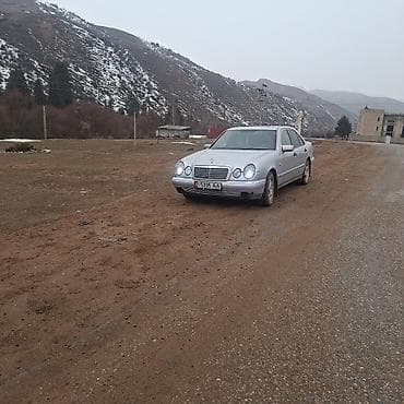 авто элек: Mercedes-Benz E-Class: 1995 г., 2.2 л, Кол менен иштөөчү, Бензин, Седан — 5