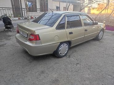 некст 2: Daewoo Nexia: 2008 г., 1.6 л, Механика, Бензин, Седан — 6