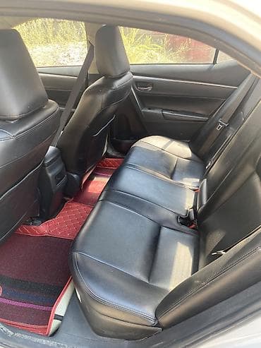 Транспорт: Toyota Corolla: 2020 г., 1.8 л, Вариатор, Гибрид, Седан — 9