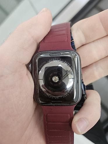 смарт часф: Apple Watch Series 5, 44 мм — 2