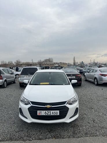 Chevrolet : 2020 г., 1 л, Автомат, Бензин, Седан