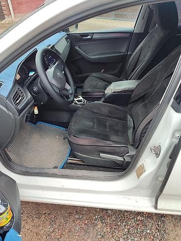 monoblok r17: Volkswagen Polo: 2021 г., Бензин, Седан — 5