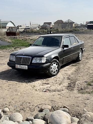 капот мерседес 220: Mercedes-Benz W124: 1992 г., Седан — 2