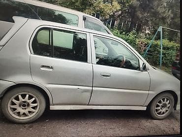 Honda Logo: 1999 г., 1.3 л, Автомат, Бензин
