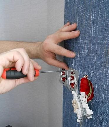 генератор на 220: Электромонтажные работы: установка и замена розеток/выключателей - — 1