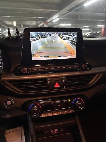 golf variant: Kia K3: 2019 г., 1.6 л, Бензин — 6