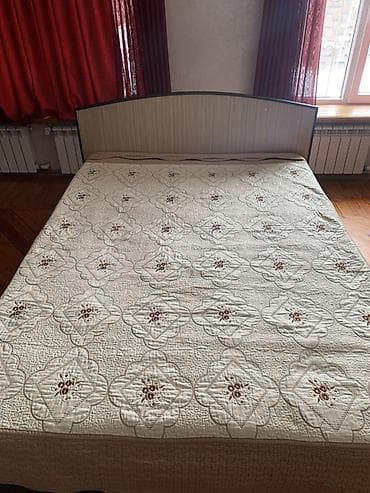 Двуспальная кровать, С матрасом, длина - 200 см