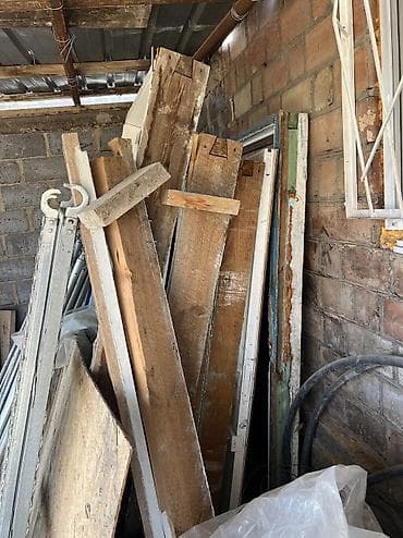 район филармония: Эски уйдон чыккан айнек, эшиктер. Айнектер двойной, быыры бутун сынган — 6