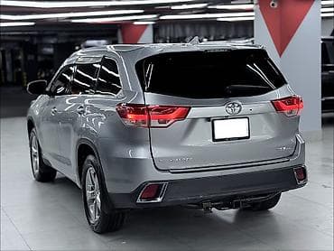 forester 2017: Toyota Highlander: 2017 г., 3.5 л, Автомат, Бензин, Кроссовер — 5