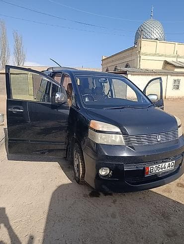 тайота хиасе: Toyota Voxy: 2004 г., 2 л, Автомат, Бензин, Минивэн — 5