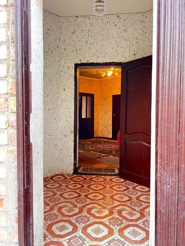 продаю дом с ленинское: Дом, 90 м², 4 комнаты, Собственник, Старый ремонт — 3