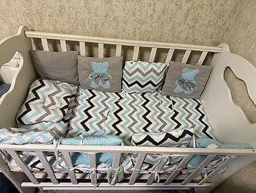 спальня мишок: Бортики для детских кроватей, Б/у, цвет - Голубой — 1