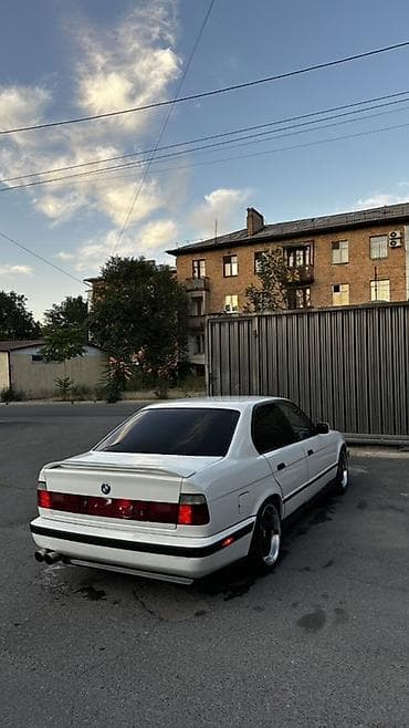 вмв е 30: BMW 5 series: 1991 г., 2.8 л, Механика, Седан — 5