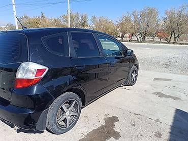 sp 4: Honda Fit: 2008 г., 1.5 л, Вариатор, Бензин, Хэтчбэк — 1