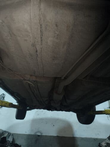 фары на краун: Toyota Carina: 1994 г., 1.6 л, Механика, Газ, Седан — 7