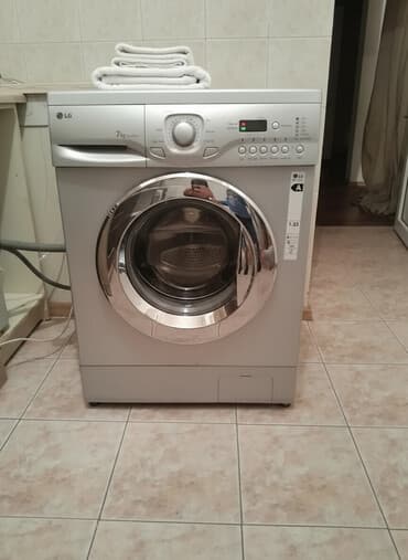 монитор 22 дюйма: Стиральная машина LG, Автомат, До 7 кг — 1
