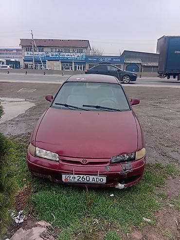 мазда 123: Mazda 626: 1992 г., 2 л, Механика, Бензин, Седан — 4