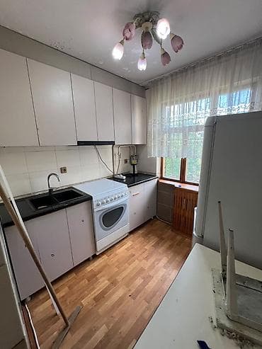 3 комнаты, 58 м², Ата-Тюрк парк 104 серия, 4 этаж, Требуется ремонт — 4