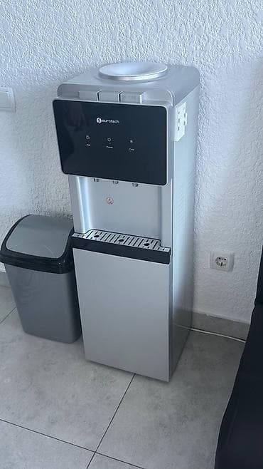 Продаю стильный и надежный напольный кулер для воды марки Eurotech в
