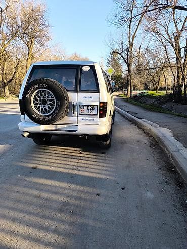 мотор водный: Isuzu Bighorn: 2000 г., Внедорожник — 3