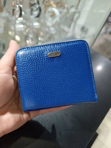 Женский кошелек