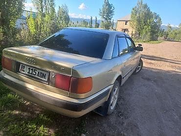мерседес 124 2 6: Audi S4: 1991 г., 2.3 л, Кол менен иштөөчү, Бензин, Седан — 4