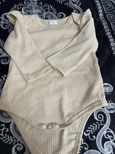 Комплекты одежды: Комплект, цвет - Бежевый, Новый — 1
