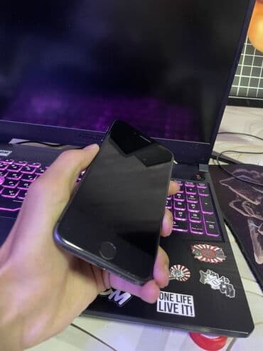 микрафон бу: IPhone 8, 64 ГБ, Кара — 1