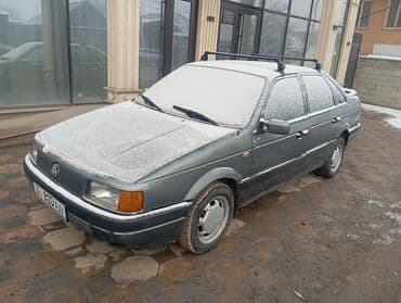 капият: Volkswagen Passat: 1988 г., 1.8 л, Седан — 3