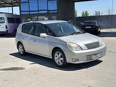 Toyota Opa: 2004 г., 2 л, Вариатор, Бензин, Универсал