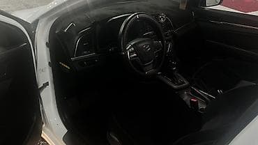 elantra 2020: Hyundai Avante: 2018 г., 1.6 л, Автомат, Бензин, Седан — 5