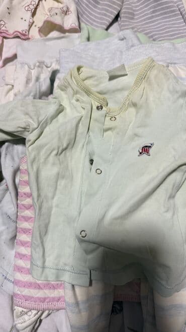 нужные вещи: Отдам даром вещи для новортжденных с 0-9месяцев, нуждающимся, вещи — 3