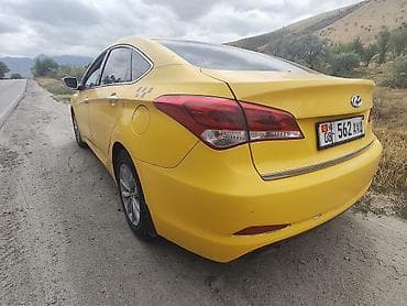Транспорт: Hyundai i40: 2016 г., 2 л, Автомат, Седан — 3