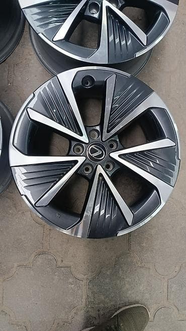 nardo grey: Литые Диски R 18 Lexus, Комплект, отверстий - 5, Б/у — 4