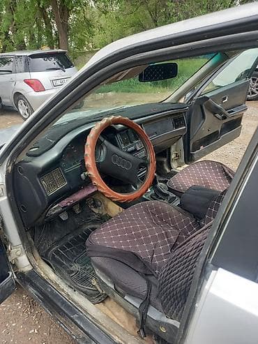 редми 6 а: Audi 80: 1993 г., 2 л, Механика, Бензин, Седан — 4