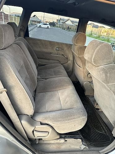 camry 75: Honda Odyssey: 2001 г., 2.3 л, Автомат, Газ, Минивэн — 5