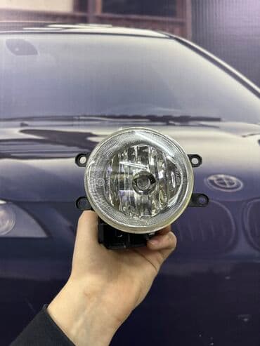 Комплект противотуманных фар Toyota 2015 г., Новый, Аналог, Китай at lalafo.kg Комплект противотуманных фар Toyota 2015 г., Новый, Аналог, Китай