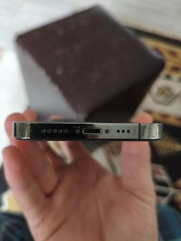 Apple iPhone: IPhone 12 Pro, Б/у, 128 ГБ, Серебристый, Чехол, 68 % — 5