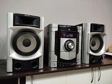 Продаю недорого SONY музыкальный центр есть AUX есть и другие муз — 1