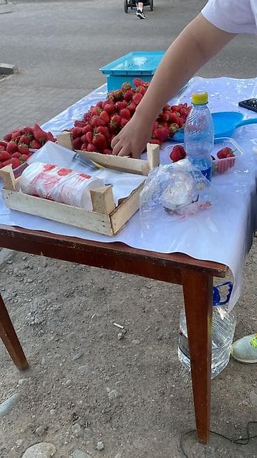 скупка черешни: Клубника В розницу — 1