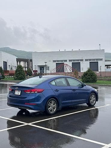 e2 byd: Hyundai Elantra: 2017 г., 2 л, Автомат, Бензин, Седан — 4