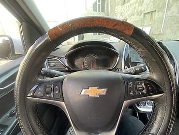 Chevrolet Spark: 2017 г., 1 л, Автомат, Бензин, Хетчбек — 7