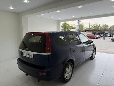 пороги на стрим: Honda Stream: 2004 г., 2 л, Автомат, Бензин, Минивэн — 6