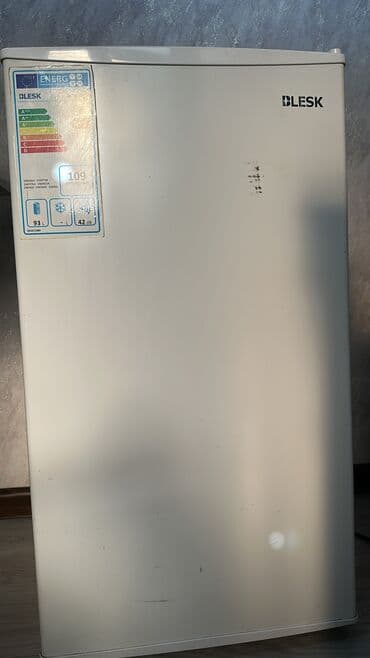 системы охлаждения qube: Компактный однокамерный холодильник BLESK - Тип: однодверный — 4