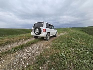 4d56 двигатель: Mitsubishi Pajero iO: 2000 г., 1.8 л, Автомат, Бензин, Внедорожник — 2