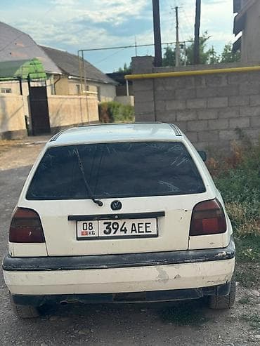 sprinter 315: Volkswagen Golf: 1992 г., 1.8 л, Механика, Газ, Хэтчбэк — 2