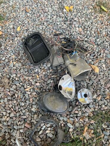 Передние фары: Передняя правая фара Audi 2006 г., Б/у, Оригинал, Германия — 2