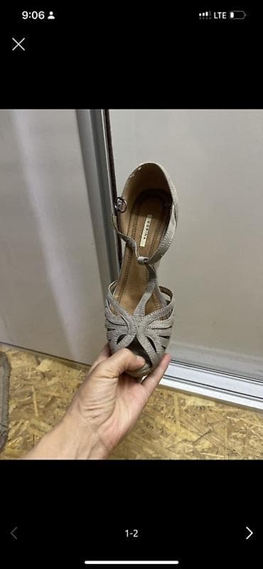 Серые женские эспадрильи на танкетке - Материал верха: замша/нубук at lalafo.kg Серые женские эспадрильи на танкетке - Материал верха: замша/нубук