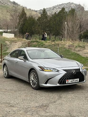 Lexus ES: 2021 г., 2.5 л, Автомат, Бензин, Седан